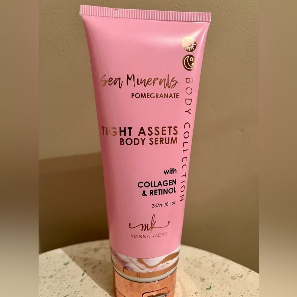 Sea Minerals Nourishing Retinol Collagen Body Cream